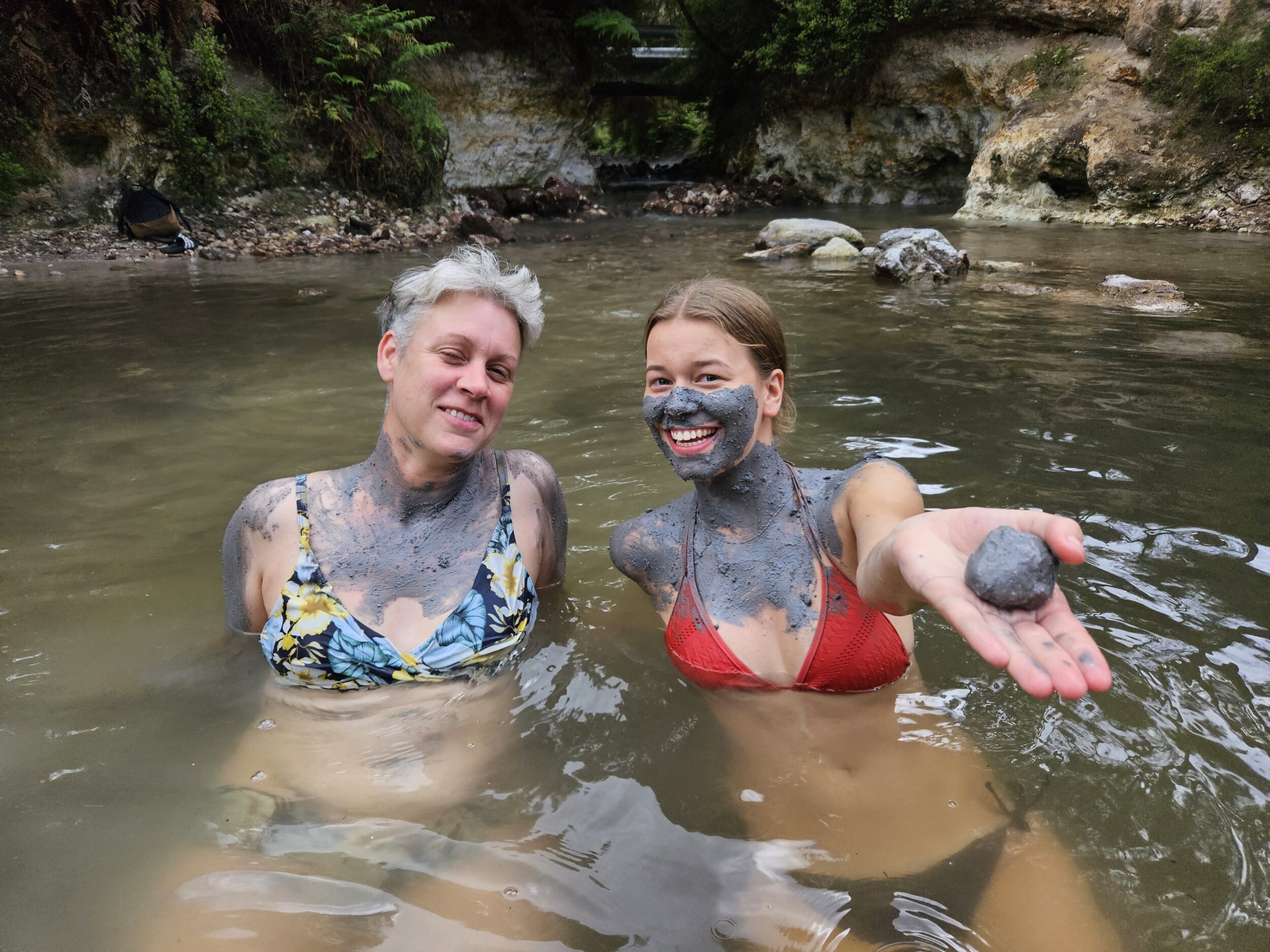 Hot n Cold Natural mud mask in the Hot 'n Cold hot springs